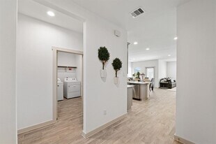 7214 Sunset Crk Dr in Richmond, TX - Building Photo