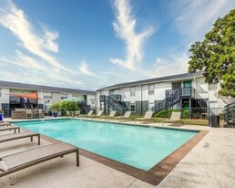 The Wick in College Station, TX - Building Photo