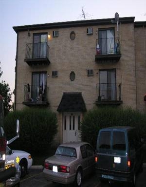 4208 Bonhill Dr in Arlington Heights, IL - Foto de edificio