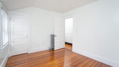 28 Haslet St, Unit 3 in Boston, MA - Building Photo - Building Photo