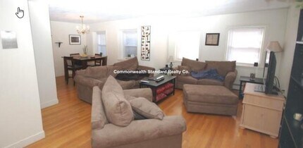 310 Tappan St in Brookline, MA - Building Photo - Building Photo