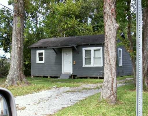 4 Units in Lake Charles, LA - Building Photo