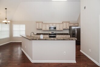 1859 Winners Circle Cove in Southaven, MS - Building Photo - Building Photo