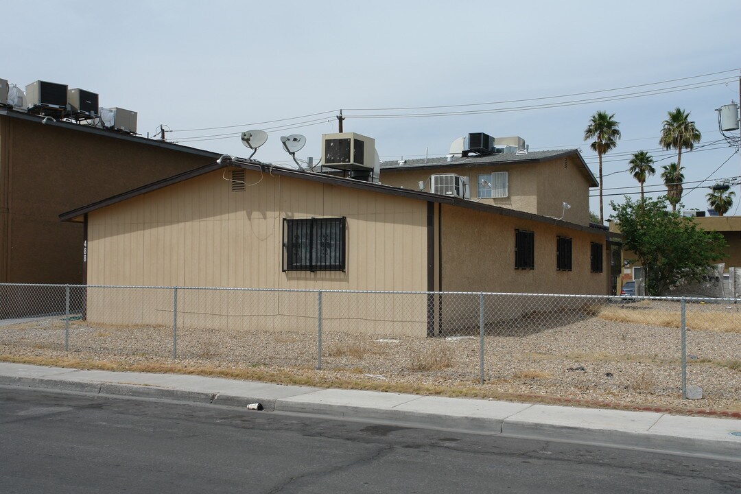 488 Albert Ave in Las Vegas, NV - Building Photo