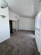 25101 Huron St in Loma Linda, CA - Building Photo - Building Photo