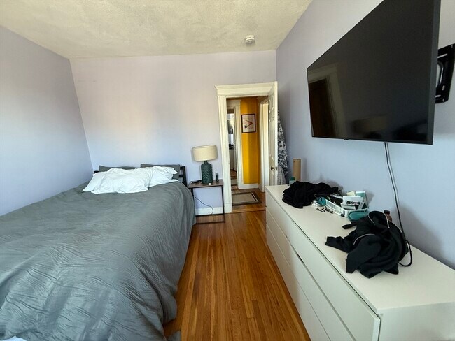 1625 Commonwealth Ave, Unit 9 in Boston, MA - Building Photo - Building Photo