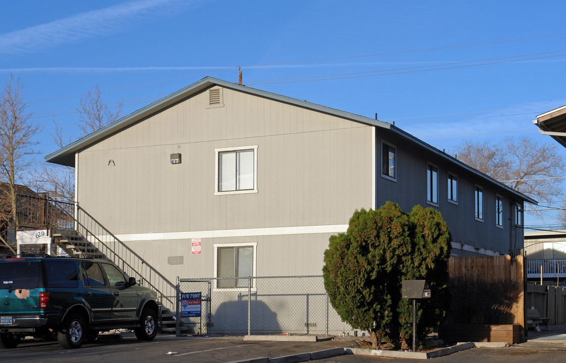 629 Spokane St in Reno, NV - Foto de edificio