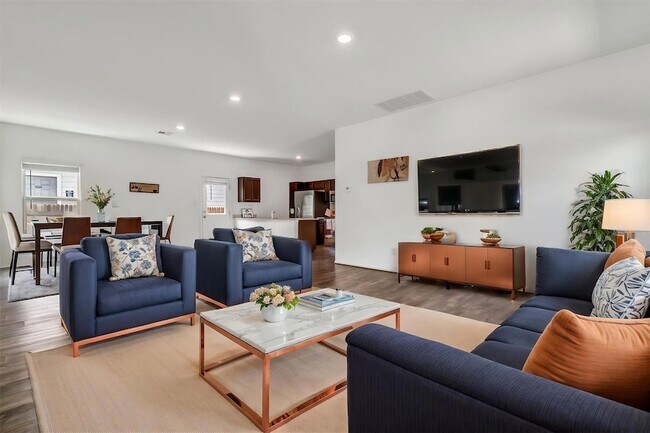 property at 771 Circle Wy