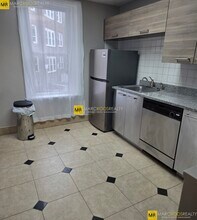 1710 Commonwealth Ave, Unit 1 in Boston, MA - Building Photo - Building Photo
