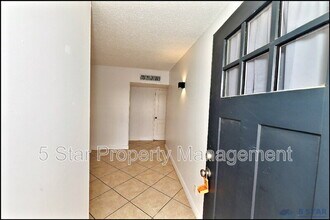 10565 Murphy St in El Paso, TX - Building Photo - Building Photo