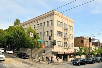 Avenue Building: Centrally located in Univ... in Seattle, WA - Foto de edificio - Interior Photo