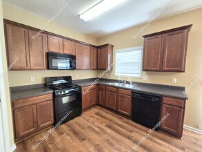 1722 Coleville Oak Ln in Lawrenceville, GA - Building Photo - Building Photo