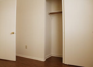 100 North St in Burlington, VT - Building Photo - Interior Photo