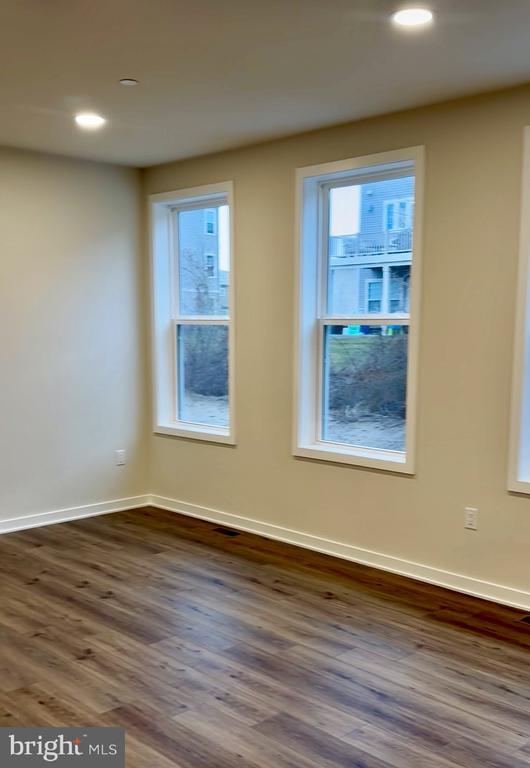 42 Grayson Ln in Downingtown, PA - Building Photo - Building Photo