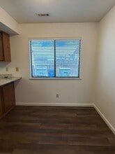 2961 Shotwick Trail in Redding, CA - Building Photo - Building Photo