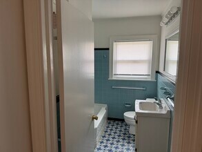 2311 Woodview Rd in Kinston, NC - Building Photo - Building Photo