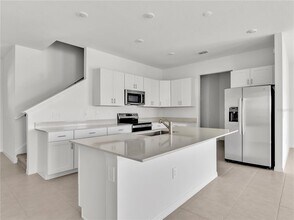 9232 Bonita Mar Dr in Parrish, FL - Building Photo - Building Photo