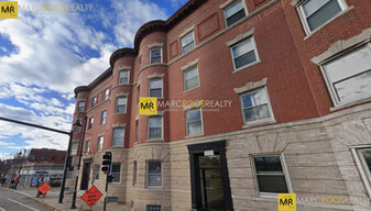 154 Harvard St, Unit 7 in Brookline, MA - Building Photo