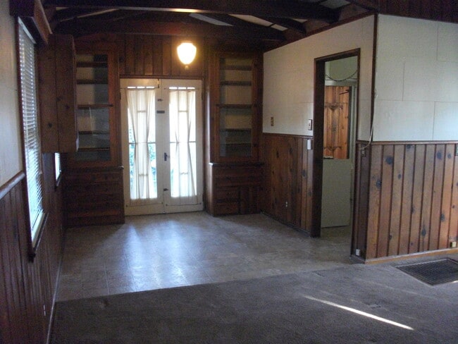 3739-3741 Olive Ave in Long Beach, CA - Building Photo - Building Photo