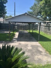 308 11th Ave N in Texas City, TX - Building Photo - Building Photo