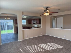 145 Brahma Way in Cibolo, TX - Building Photo - Building Photo