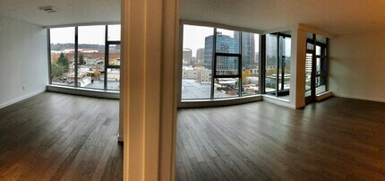 188 Bellevue Way NE, Unit 1102 in Bellevue, WA - Foto de edificio - Building Photo