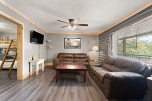 81 Lee's Ford Dock Rd in Nancy, KY - Building Photo