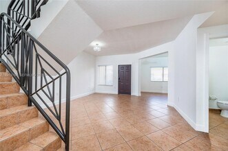 11115 W Okeechobee Rd in Hialeah Gardens, FL - Building Photo - Building Photo