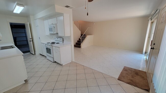 property at 422 N Beth St