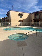 3357 N Country Club Rd, Unit 26 in Tucson, AZ - Foto de edificio - Building Photo