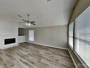 24022 Holleygate Ct in Spring, TX - Building Photo - Building Photo