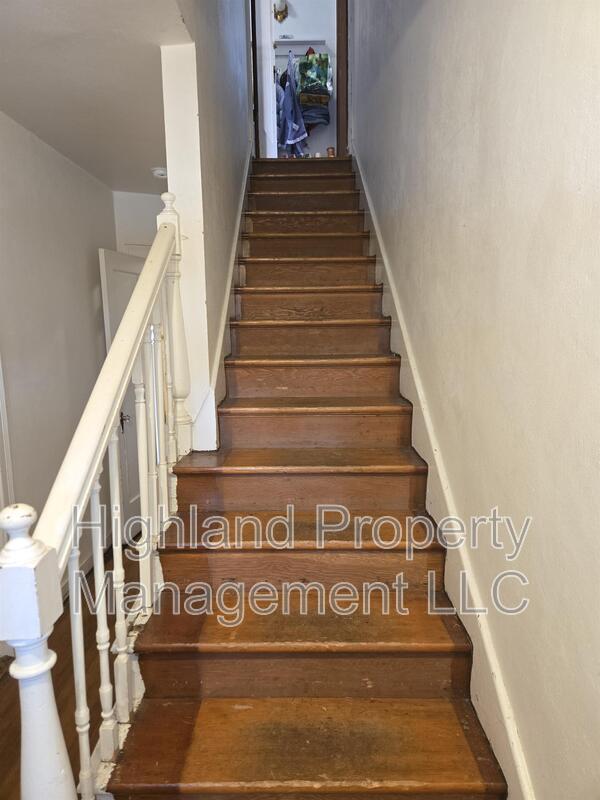 520 NE Maple St in Pullman, WA - Foto de edificio - Building Photo