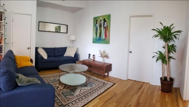 302 2nd St in Jersey City, NJ - Building Photo - Building Photo