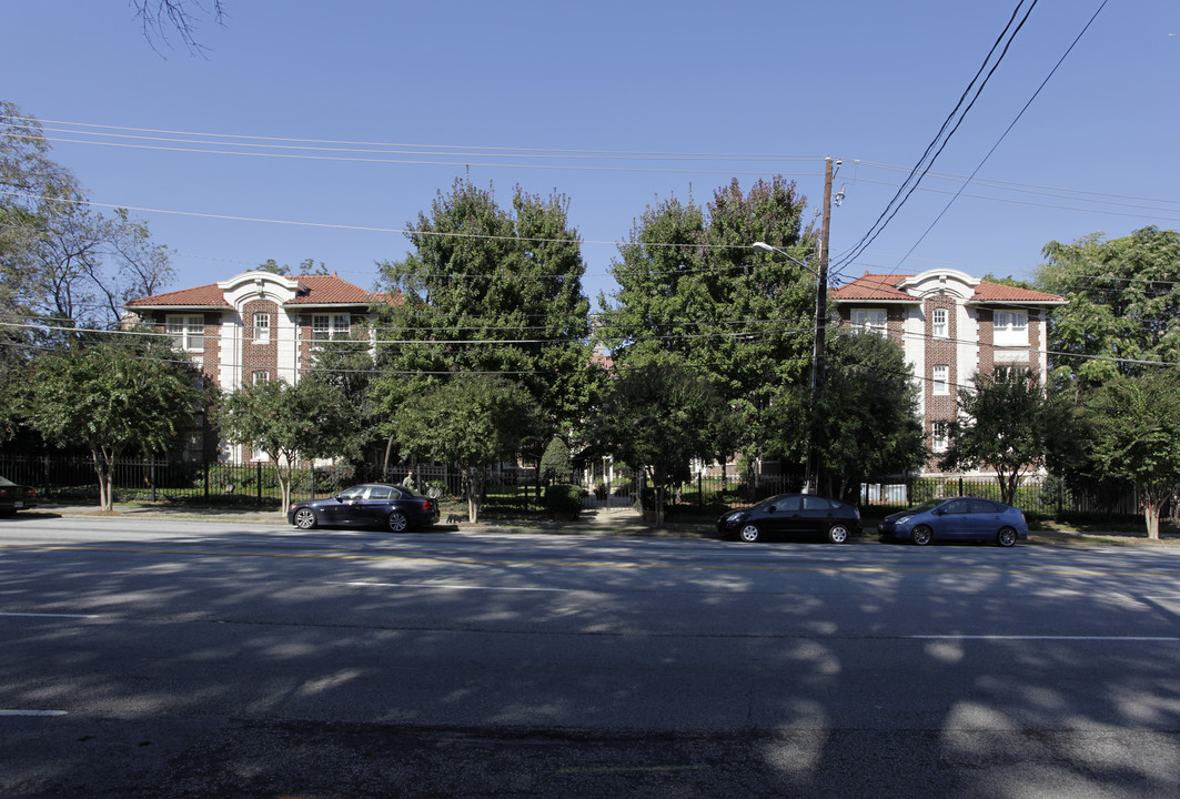 198 Ponce De Leon Ave NE in Atlanta, GA - Building Photo