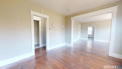 1616 Chapel St in New Haven, CT - Building Photo - Building Photo