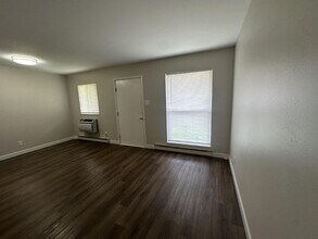 1001 Brickyard Rd in Hillsboro, MO - Building Photo - Building Photo