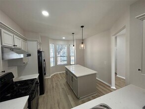 16851 Pine Castle Dr in Houston, TX - Building Photo - Building Photo