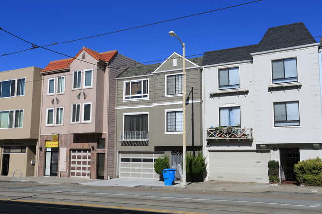 2426 Judah St in San Francisco, CA - Building Photo - Building Photo