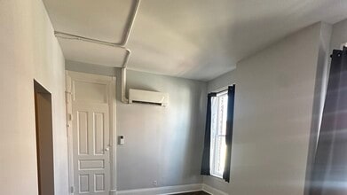 1028 S State St in Lockport, IL - Foto de edificio - Building Photo