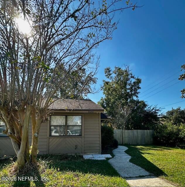 property at 8060 Village Gate Ct