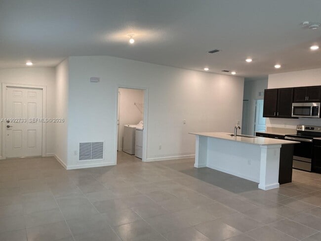 4244 Thurso Wy in Fort Pierce, FL - Building Photo - Building Photo