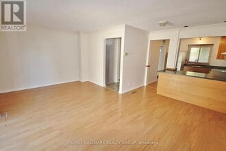 457 Moodie Dr in Ottawa, ON - Building Photo - Building Photo