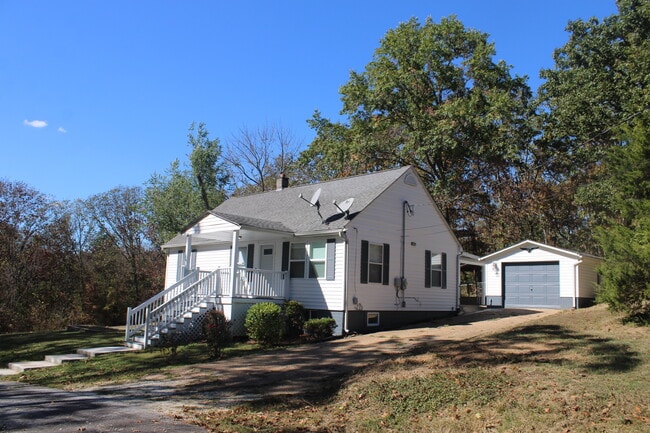 property at 31 Missouri Ave