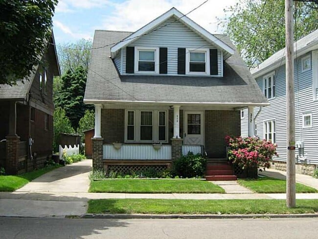 property at 312 Cascade St