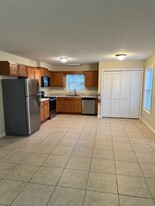 673 Sand Hill Rd, Unit Sand Hill Road apt I4 Apartamentos