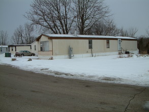 Flora Mobile Home Park in Harrison, OH - Building Photo - Building Photo