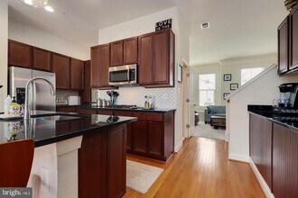 9834 Garden Ranges in Laurel, MD - Building Photo - Building Photo