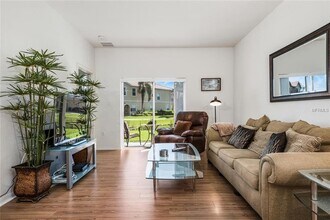 3742 Parkridge Cir in Sarasota, FL - Building Photo - Building Photo