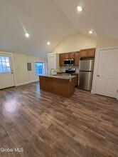 50 Woodlawn Ave in Albany, NY - Building Photo - Building Photo