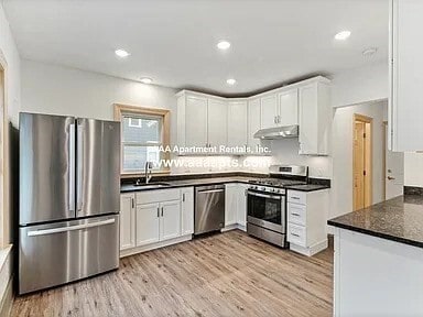 property at 20 Sea St